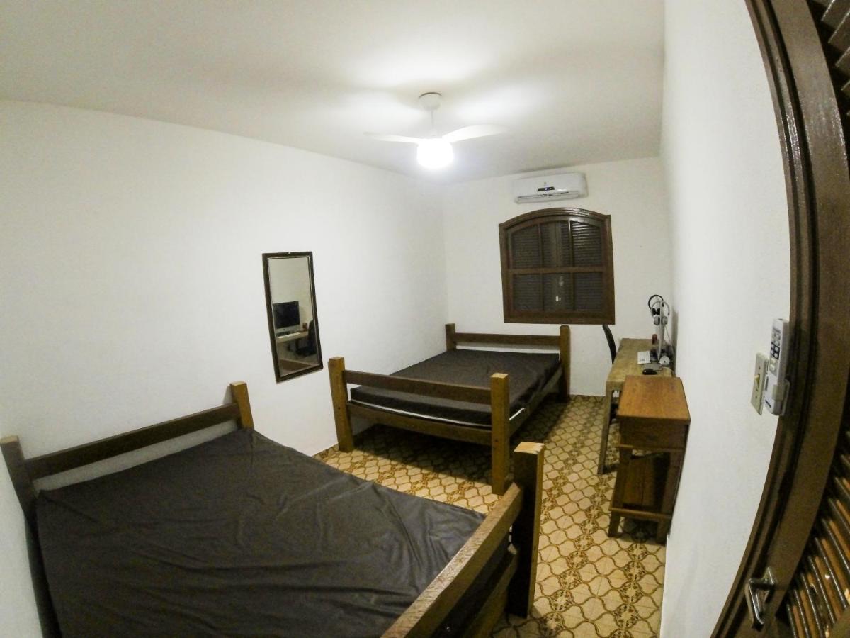 Casa Aconchegante A 200 Mts Da Praia Da Maranduba Ubatuba Kültér fotó